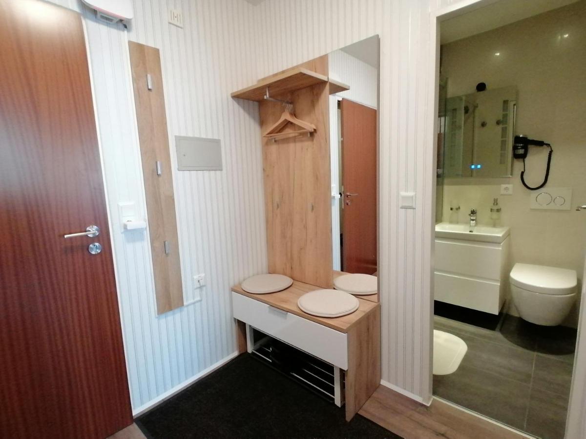 Ferienwohnung Am Schluchsee Mit Balkon & Pool מראה חיצוני תמונה